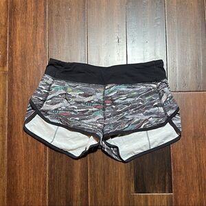 Lululemon Speed Shorts 